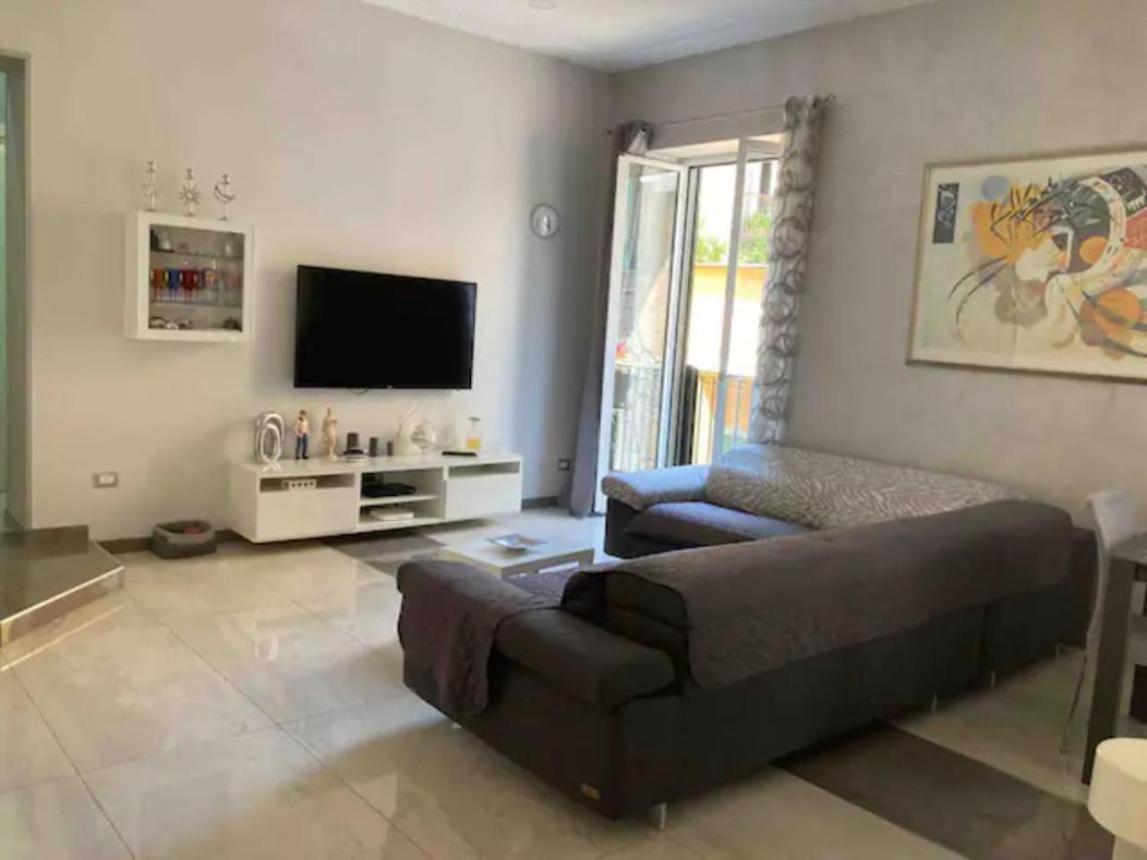 B&B Michela Napoli Bagian luar foto
