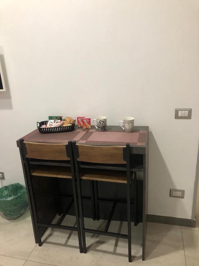 B&B Michela Napoli Bagian luar foto