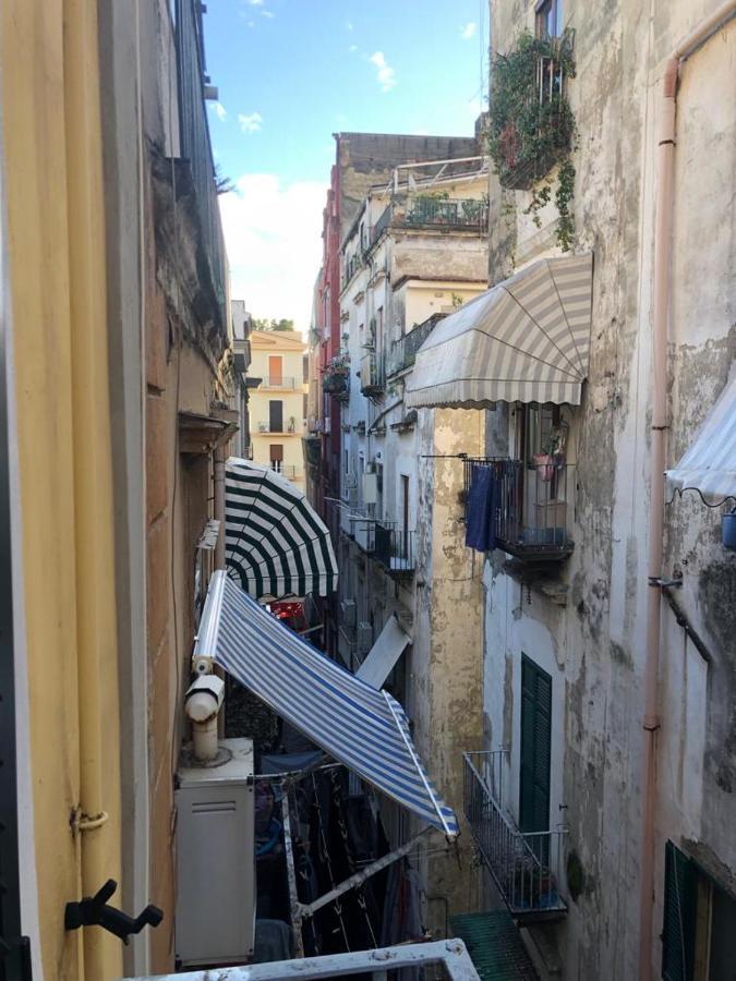 B&B Michela Napoli Bagian luar foto